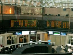 La Bolsa Mexicana de Valores cierra con una pérdida de 0.84 por ciento. ARCHIVO /