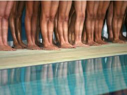 Para tener unas piernas libres de várices se debe hacer ejercicio y tomar suficiente agua. ARCHIVO /