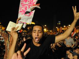 Los partidarios y opositores de Mursi se movilizan de nuevo por las calles de El Cairo. EFE /