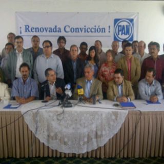 Nueva corriente dice que renovará al PAN