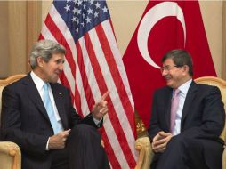 El Ministro de Exteriores turco, Ahmet Davutoglu, ya había expresado la misma portura al reunirse con John Kerry. AFP /