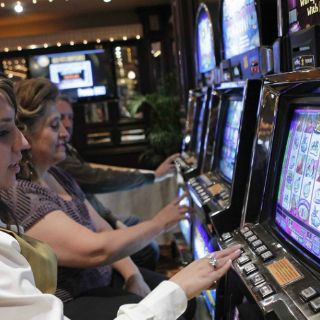 Vallarta cobra a casinos 19 veces más que Guadalajara