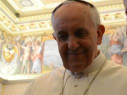 Jorge Mario Bergoglio se presenta a la reunión del Consejo de Cardenales para dirigirse a los asistentes. ARCHIVO /