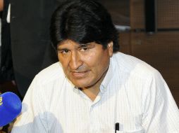 El avión donde viaja Evo Morales se detiene en Brasil para una escala técnica. AP /