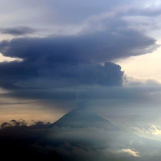 La Segob sobrevolará el ''Popo''; emite 99 exhalaciones