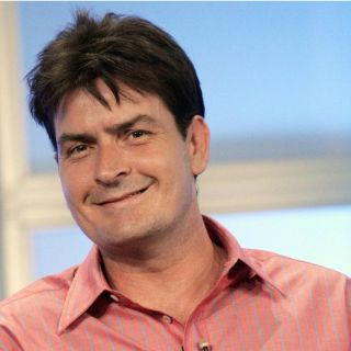 Charlie Sheen se niega a pagar pensión a ex esposa