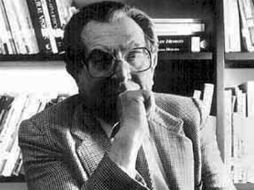 Es galardonado de manera simbólica el fallecido arquitecto mexicano Abraham Zabludovsky con la Medalla de Oro de Bellas Artes. ARCHIVO /