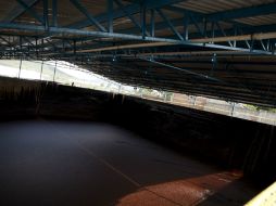 Empresas que no están regularizadas, como la responsable del ecocidio en la presa Valencia, no cuentan con apoyo ante estos sucesos. ARCHIVO /