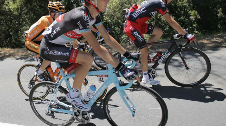 Frank había pensado en reaparcer en la Vuelta, pero ahora se encuentra sin equipo. AP /