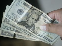 El dólar avanza 15 centavos respecto al dato de la víspera. ARCHIVO /