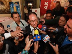 El presidente del Atlas Eugenio Ruiz Orozco trato de dar calma a sus jugadores sobre los sueldos atrasados el día de ayer.  /