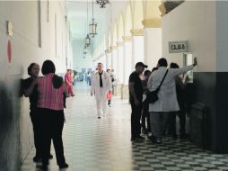 Antiguo Hospital Civil. En el ''Fray Antonio Alcalde'' la mayoría de los enfermos que son abandonados son personas de la tercera edad. EL INFORMADOR /