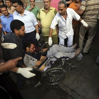 Suman 51 muertos y 435 heridos por protestas en Egipto