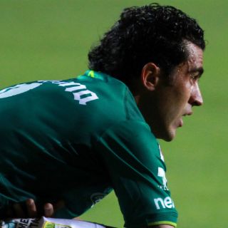 Nery Castillo regresa a Europa con el Rayo