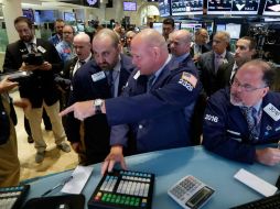 La Bolsa de Nueva York conserva sus ganancias hasta el cierre de la sesión. AP /
