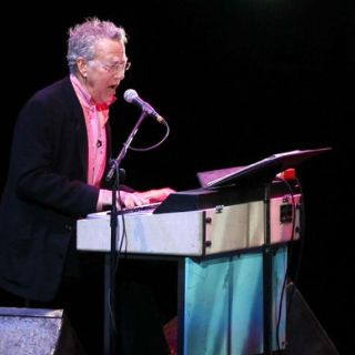 The Doors se reunirán para rendir tributo a Ray Manzarek
