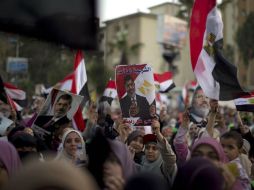 Los ánimos entre los civiles manifestantes que apoyan el régimen y los que desean un nuevo gobierno son cada vez más intensos. EFE /
