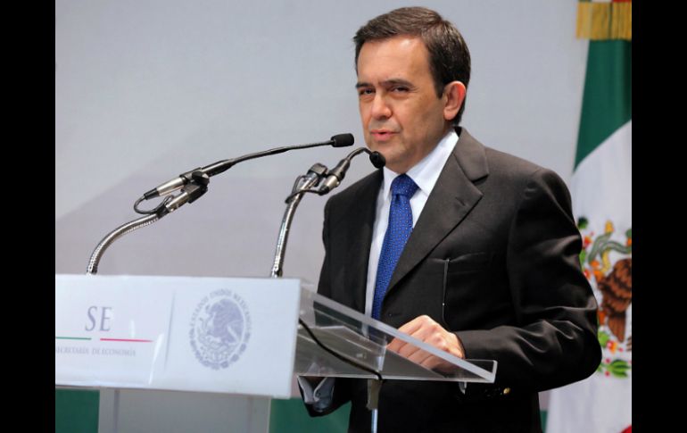 Ildefonso Guajardo afirma que sin inversión nacional por parte de la Iniciativa Privada, la economía no avanzará. ARCHIVO /