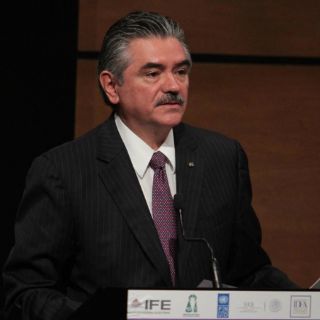 El IFE perfila devolver dictamen de gastos de campaña 2012