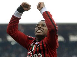 Robinho tuvo su formación en el Santos de Brasil, y ahora milita en el Milán italiano. ARCHIVO /