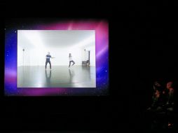 La española Marta Navaridas y el austríaco Alexander Deutinger inagurarán el festival, con la obra titulada ''Speaking of Which''. AFP /