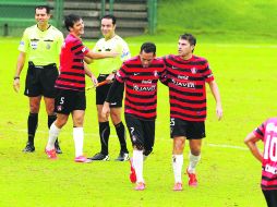 Los Zorros derrotaron el miércoles 2-0 a Leones Negros en el penúltimo amistoso; mañana cierran su pretemporada visitando a Tigres. EL INFORMADOR /