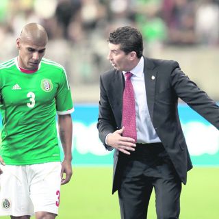 Exagerado ataque a ''Chepo'': Carlos Salcido