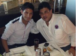 Reyna, junto a Kuri Grajales, mandamás del equipo escualo. ESPECIAL /