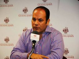 El regidor del PAN en Guadalajara, Mario Salazar Madera, informó el hecho en cobferencia de prensa. ESPECIAL /