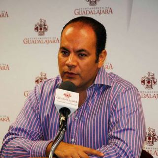 Paran obra en el motel de San Miguel de Mezquitán