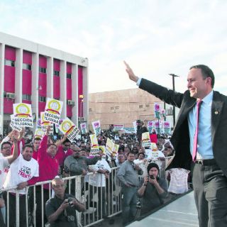 ''Kiko'' Vega invita a colaborar a Castro Trenti