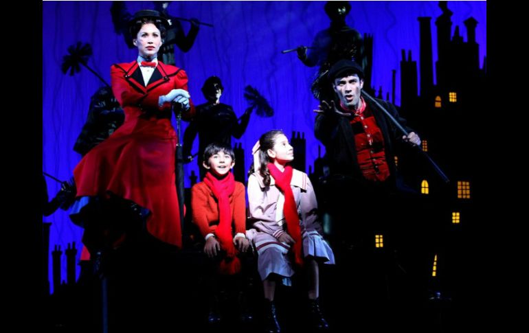 Tras nueve meses de temporada ''Mary Poppins'', el aclamado musical de Disney y Cameron Mackintosh, bajará el telón. ARCHIVO /