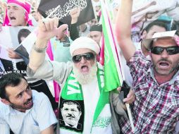 Los islamistas prosiguieron con su acampada en la Plaza de Rabea al Adauiya, en el Este de El Cairo. EFE /