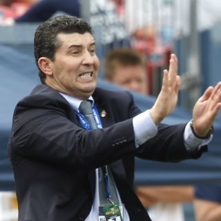 El ''#FueraChepo'' reaparece en Twitter