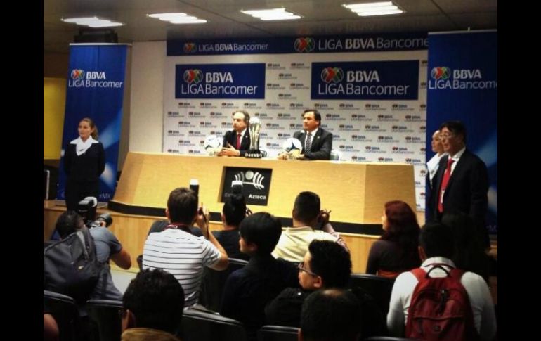 Directivos y presidentes de los equipos estuvieron presentes en el evento. ESPECIAL /