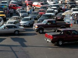 La orden dice que aquellos inmigrantes beneficiados por el programa de Obama no podrán recibir una licencia de conducir. ARCHIVO /