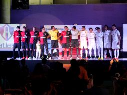 Los jugadores del Atlas presentaron los uniformes que estarán usando en el Apertura 2013 EL INFORMADOR /