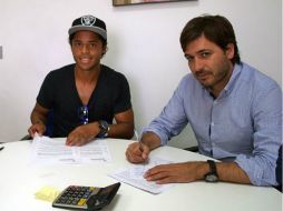 Giovani es considerado un ''crack'' entre la gente del ''Submarino Amarillo''. ESPECIAL /