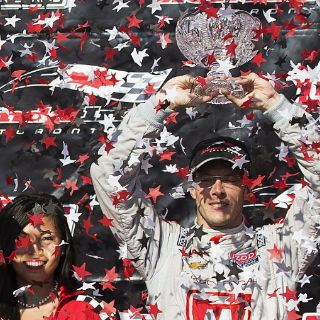 Bourdais festeja ''a lo Sergio Ramos''