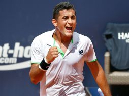 Nico arrasó en el segundo set con su tenis tras empezar cediendo con su juego. AFP /