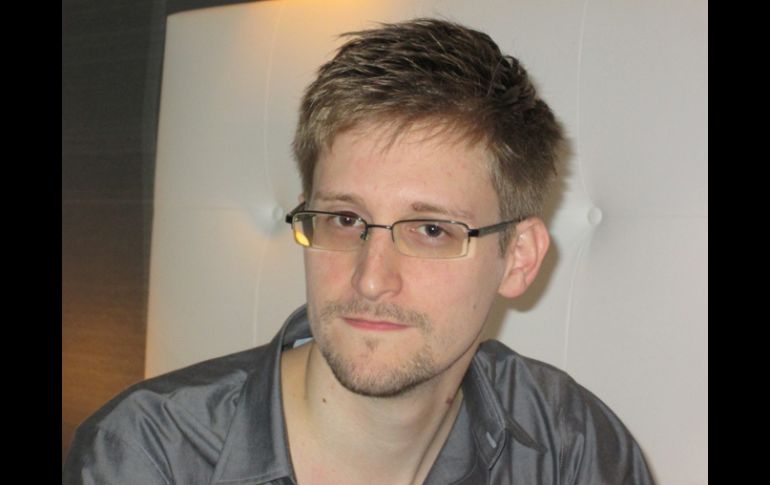 Snowden recibe múltiples invitaciones a vivir con mujeres o casarse con ellas en Rusia. ARCHIVO /