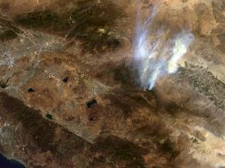 Vista desde el espacio del incendio en California. ARCHIVO /
