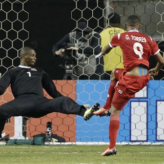 Panamá golea a Cuba fácil