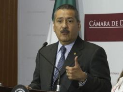 Se piensa recuperar el dinamismo del crecimiento económico y la inversión productiva para generar trabajo con esta ley. ARCHIVO /