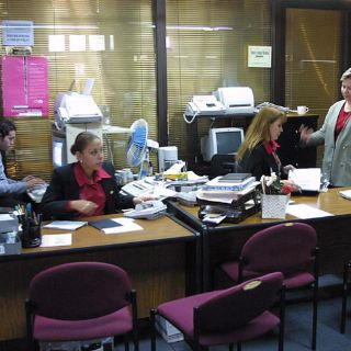 Aprueban incremento salarial a burócratas