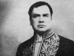 El escritor nicaragüense Rubén Darío es homenajeado en el marco del festival ''El do le dijo al re''. ARCHIVO /