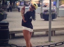 Rihanna no ha escatimado en los gastos de su diversión, tras concluir una serie de conciertos. ESPECIAL /