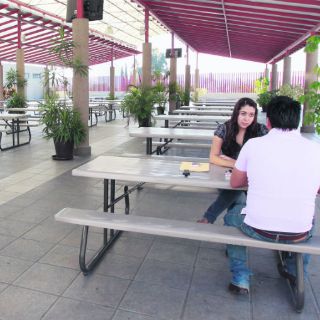 Con la mira en los emprendedores