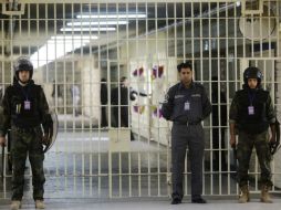 El sistema de seguridad en Iraq se deteriora conforme los enfrentamientos aumentan y los ataques son mas violentos. AP /