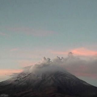 ''Don Goyo'' emite 45 exhalaciones bajas y moderadas